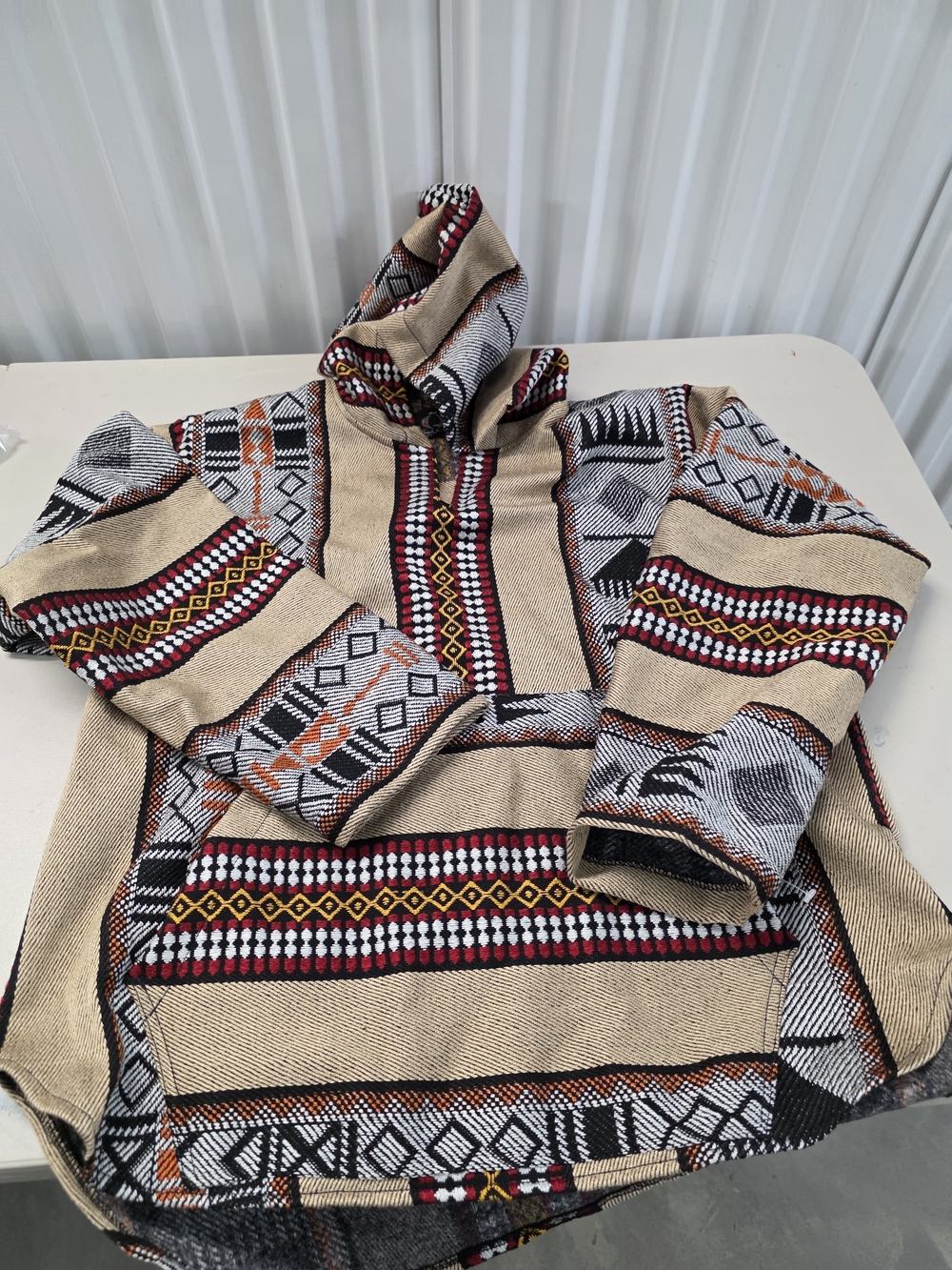 Qashabeyyeh Jordanian Hoodie Men’s Size Large